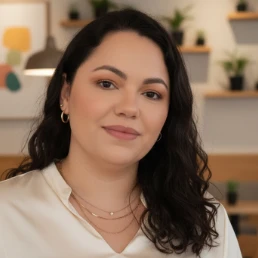 Psicólogo(a) Simony Karla Batista de Oliveira Silva