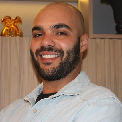 Psicólogo(a) Thales Bandeira de Vasconcellos