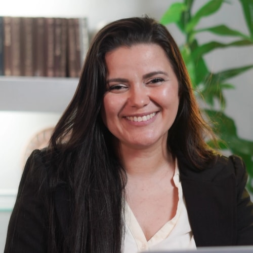Psicólogo(a) Kizzy Rafaella Leandro de Lima Lopes